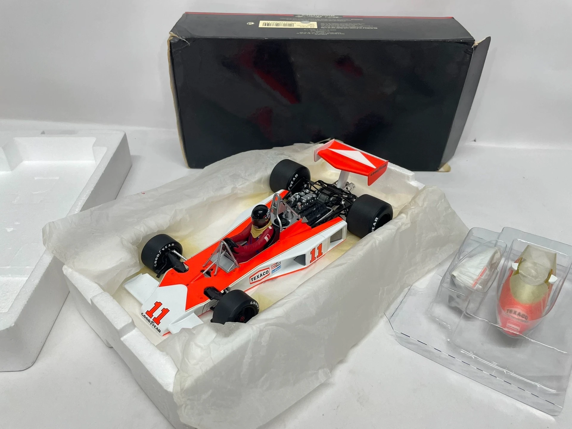 

Minichamps 1:18 F1 M23 1976 #11 Simulation Limited Edition Resin Metal Static Car Model Toy Gift