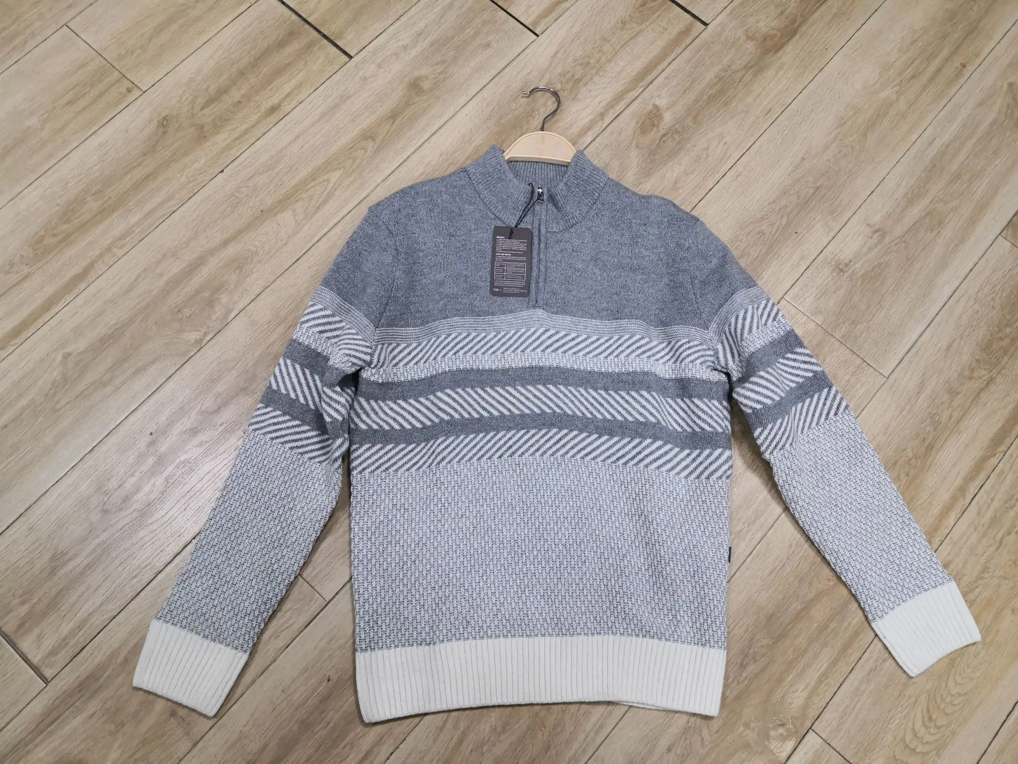 High-End Knitted Wool Sweater for Men Windproof Warmth Golf Autumn Winter New Style Half High Collar Long Sleeve Striped Pattern