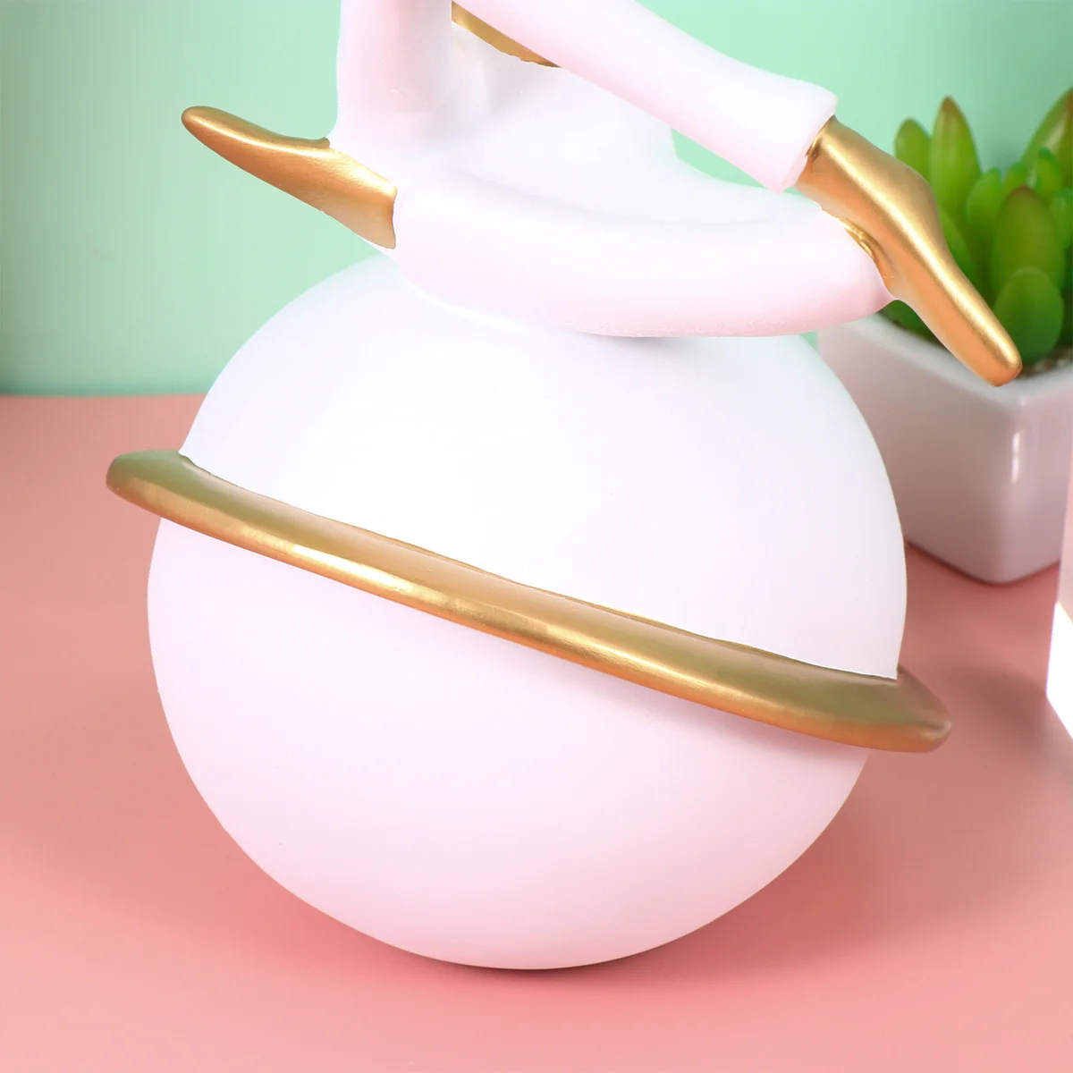 

Yoga Decor Resin Craft Ornament Adorable Desktop Layout Room Vintage Home Decoration White Deliberate Scratches