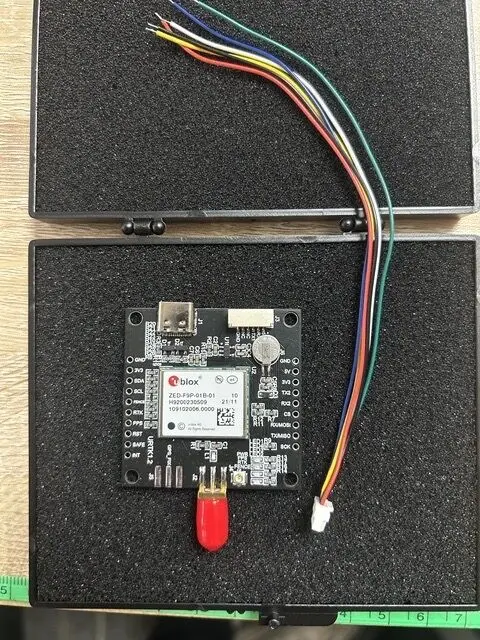 Módulo de posicionamiento de nivel centímetro diferencial RTK, ZED-F9P-01B-01, módulo de navegación GPS, nuevo receptor de suministro UM980