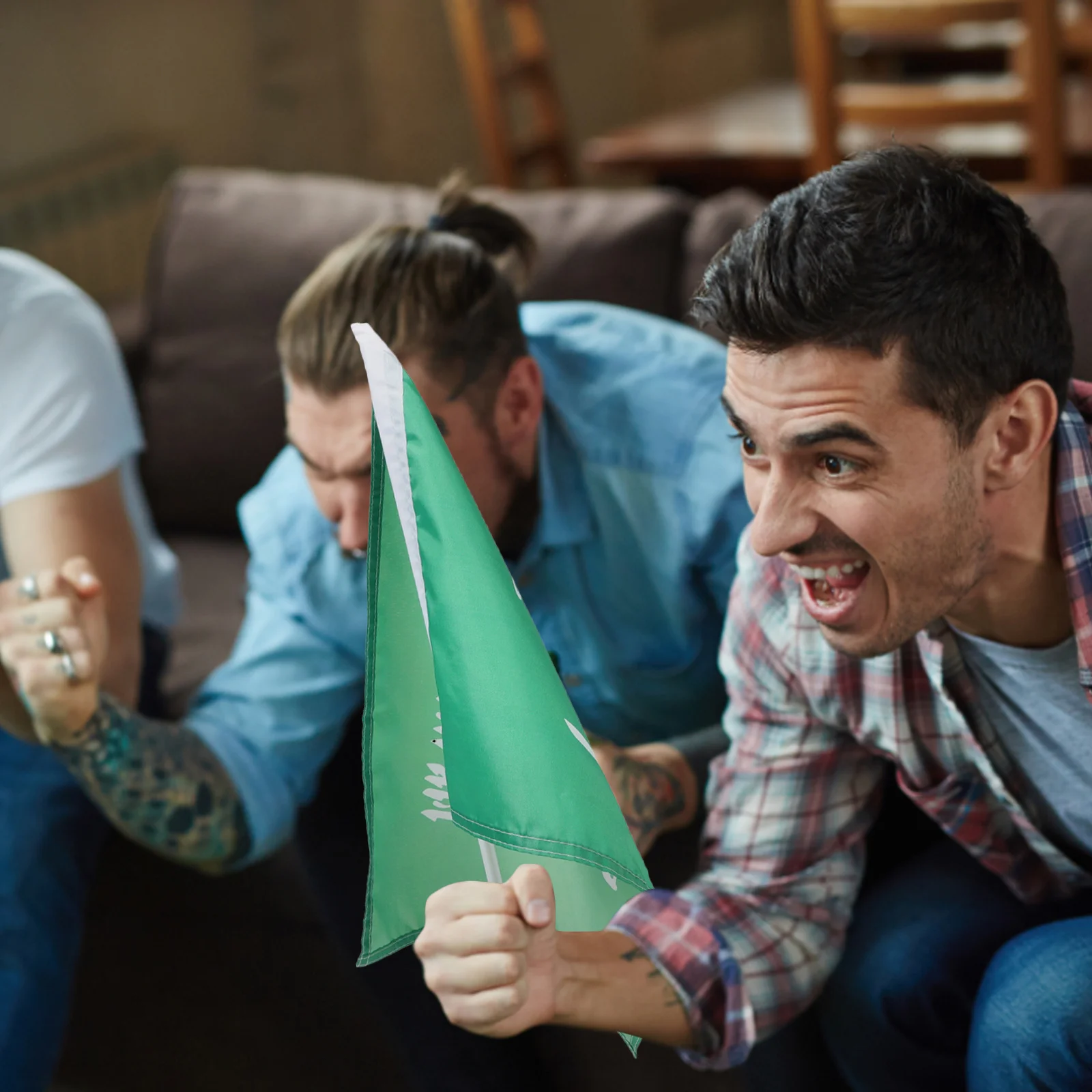 

4Pcs Saudi Arabian Car Flags Handheld Mini Bunting for Parades and Sports Events Saudi Arabia Flag Shahada Flag