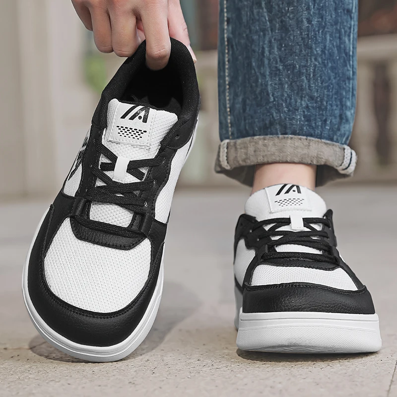 

Wide-fit men's shoes, large size, breathable mesh sneakers, extra wide and roomy, comfortable and odor-resistant sports shoes