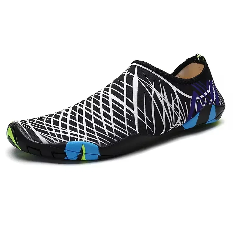 Men Women Water shoes Upstream Wading Swimming Barefoot Five Fingers Aqua Shoes Colorful Beach Seaside Light Unisex Sneakers New