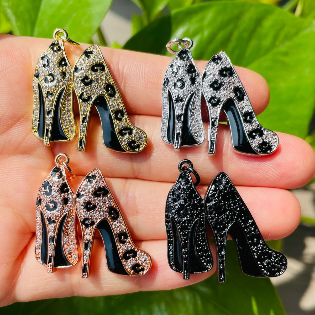 5pcs Leopard Printed High Heels Charms Zirconia Paved Fashion Shoe Pendants for Women Bracelet Necklace Making Jewelry Accessory