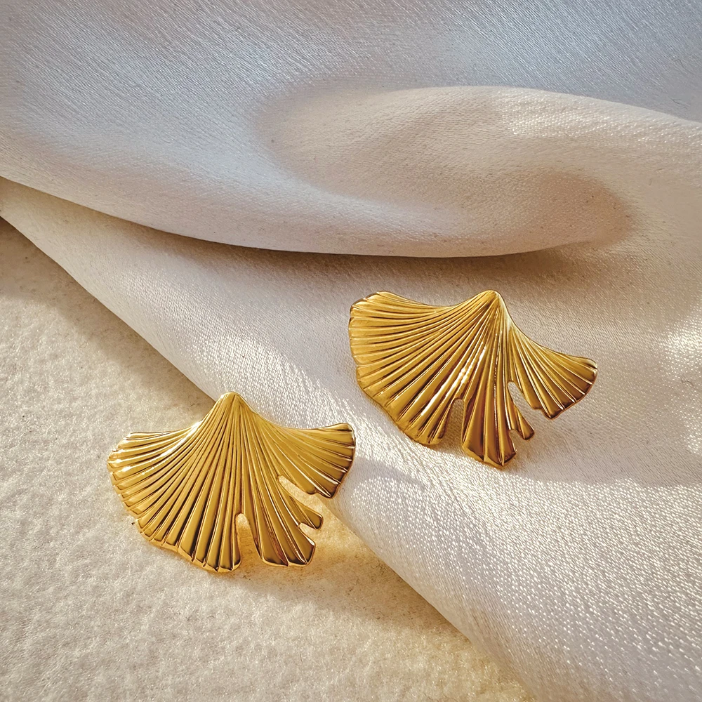 Unique Vertical Grain Ginkgo Leaf Stud Earrings Vingate Gold Plated Metal Necklace Waterproof Stainless Steel Jewelry Bijoux