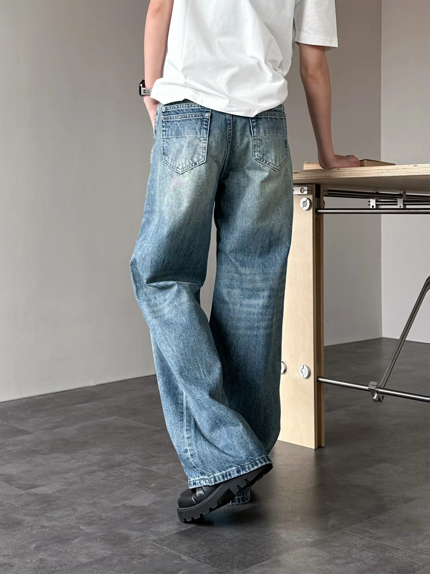 

High Waist Straight Leg Jeans Neutral Wash Casual Versatile Slimming Couples Long Pants Never Stay up Late American Style