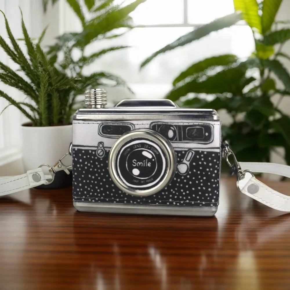 

Stainless Steel Camera Hip Flask Leak Proof Camera Design Whiskey Containers Bottle 11OZ 325ML Removable Strap Whiskey Flask