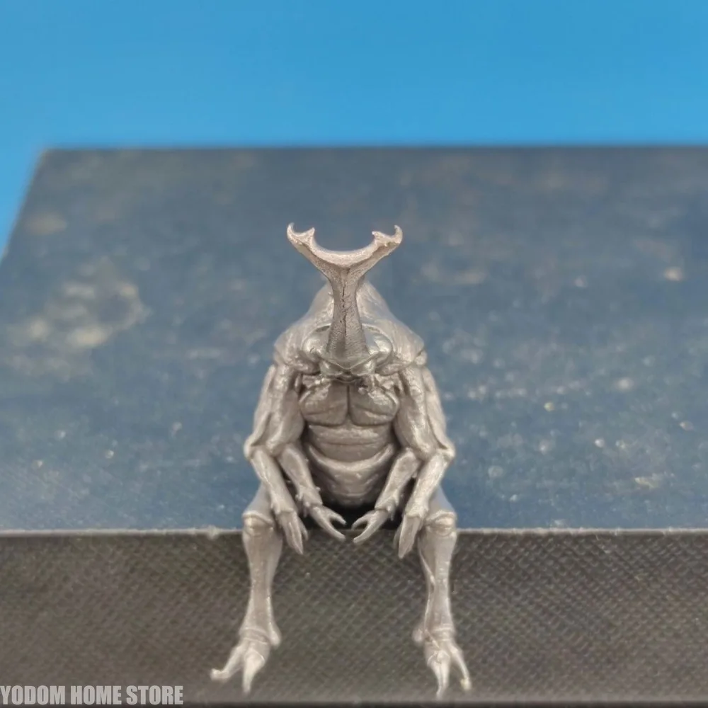 Mini Pure Copper Rhinoceros Beetle Model, Handmade Realistic Imitation Insect Statue, Animal Desktop Ornament for Car Decoration