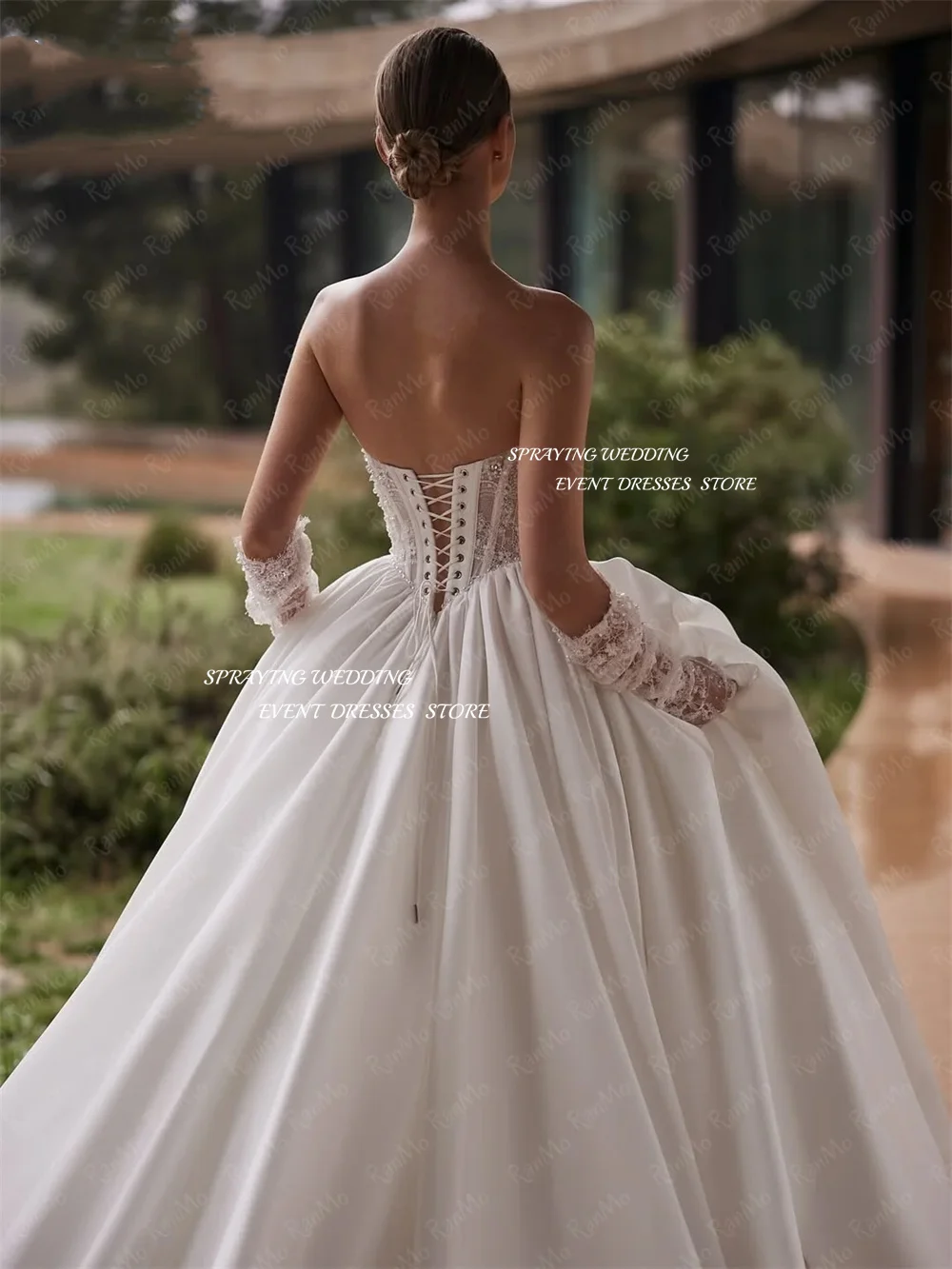 SPRAYING Simple Boat Neck Wedding Dresses A Line Sleeveless Appliques Satin Bride Gowns Sweep Train Vestidos De Novhe Customised