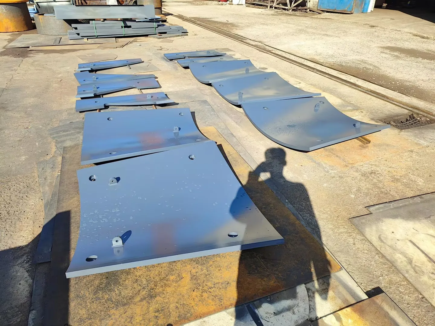 54x75 Gyratory Crusher Spare Parts Bottom Shell Side Liner