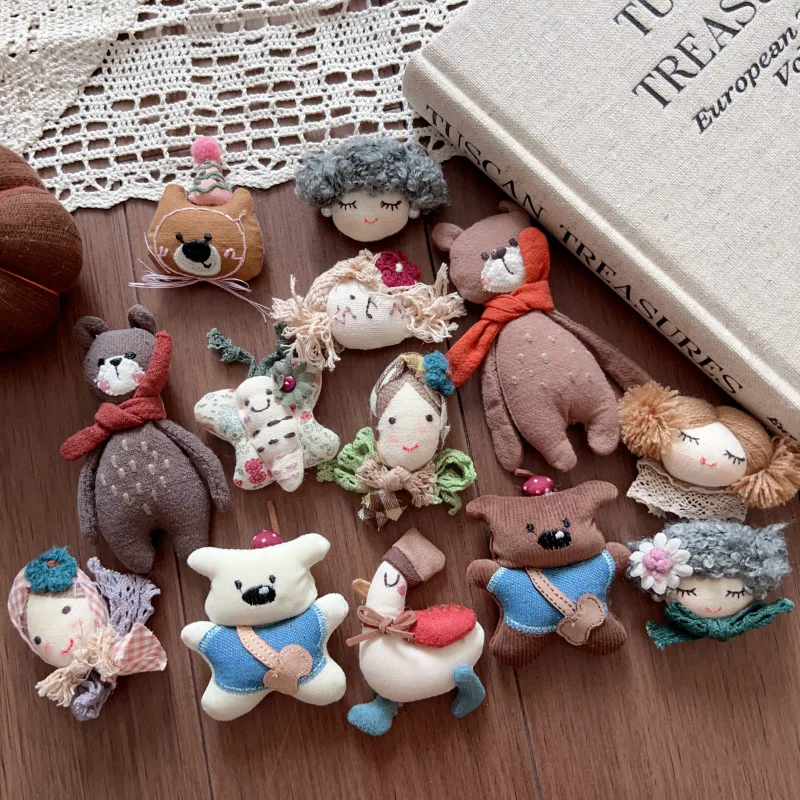 Handmade Fabric Cartoon Bear Brooch Pin for DIY Clothing Shoes Hat Bag Pendant Plush Toy Accessory Premium Quality