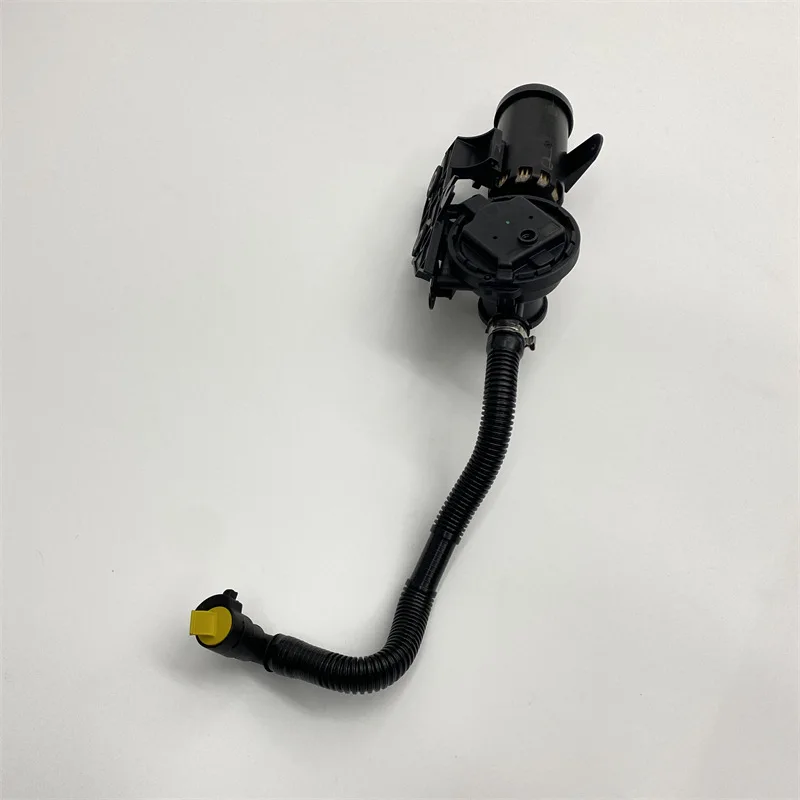 OEM 16137373623 Fuel Vapor Canister Leak Detection Module for BMW G30 G38 F90 520i 525i 530i 540i M550i 525Li 528Li 530Li 540Li