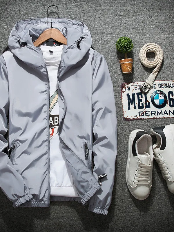 

Однотонная спортивная одежда с капюшоном для бега, ветрозащитный топ, большой размер, весенне-осенняя мужская одежда, повседневная свободная посадка из полиэстера...