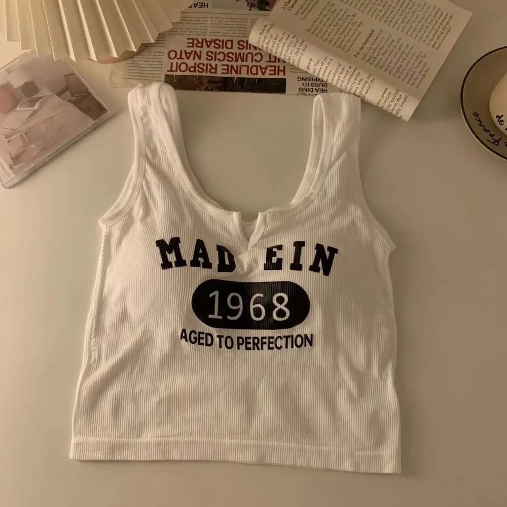 V-neck Letter Printted Camisole Chic Korean Women's Printed Tank Top Slim Fit Streetwear Printed Sleeveless Crop Top Sports