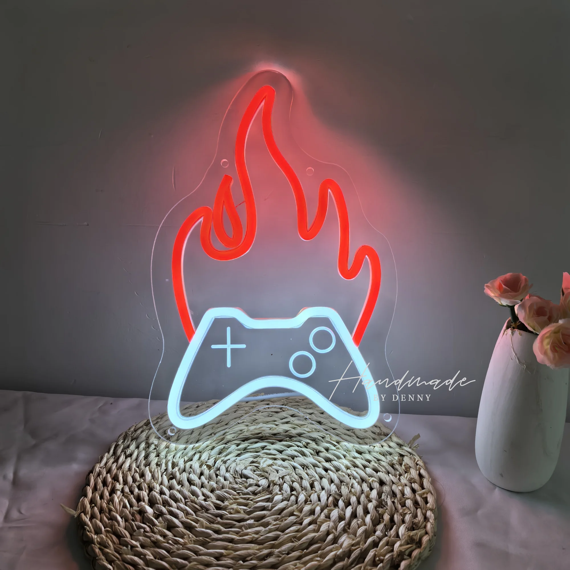 

Неоновая вывеска в виде игрового контроллера, светодиодная неоновая вывеска для декора игровой комнаты, неоновая вывеска "Game On" для декора дома для мальчиков, питание от USB 5В.