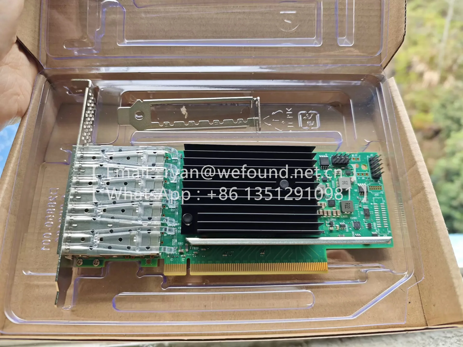 

Сетевой адаптер Ethernet E810-XXVDA4 PCIe 4.0