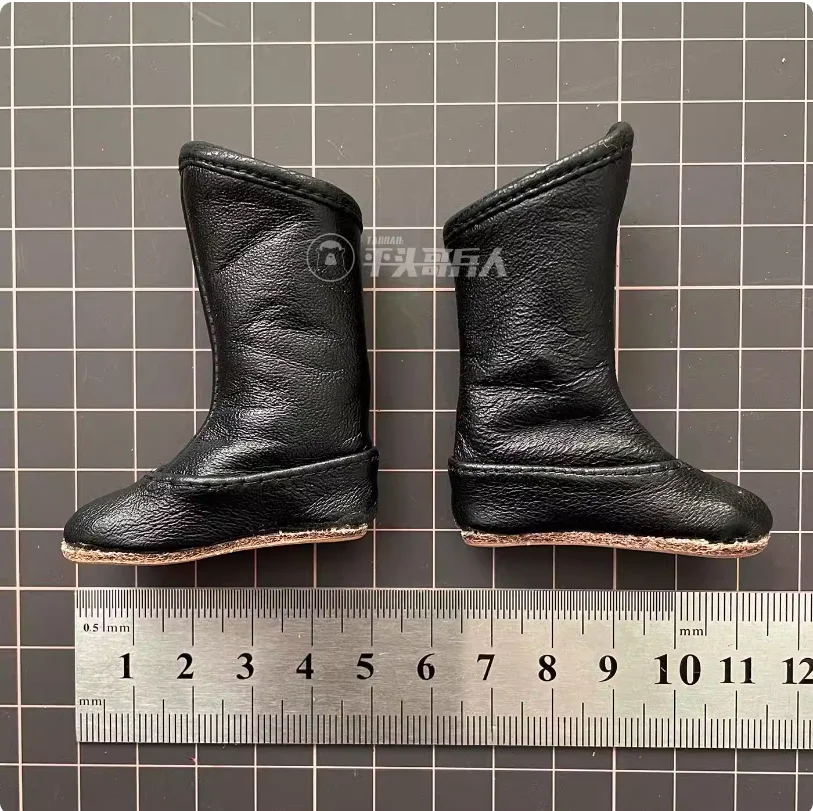 KOC-006 1/6 Soldier Robe Pants Armor Combat Boots Weapon Model Toy For 12'' Action Figure Body In Stock Collection