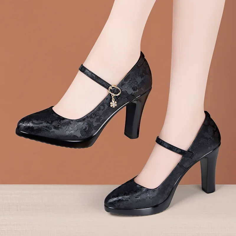 

10cm Small Size 32-43 Shallow Embroider Leather Shoes Platform Pumps Fall 2024 Block High Heels Shoes for Office Model Mom