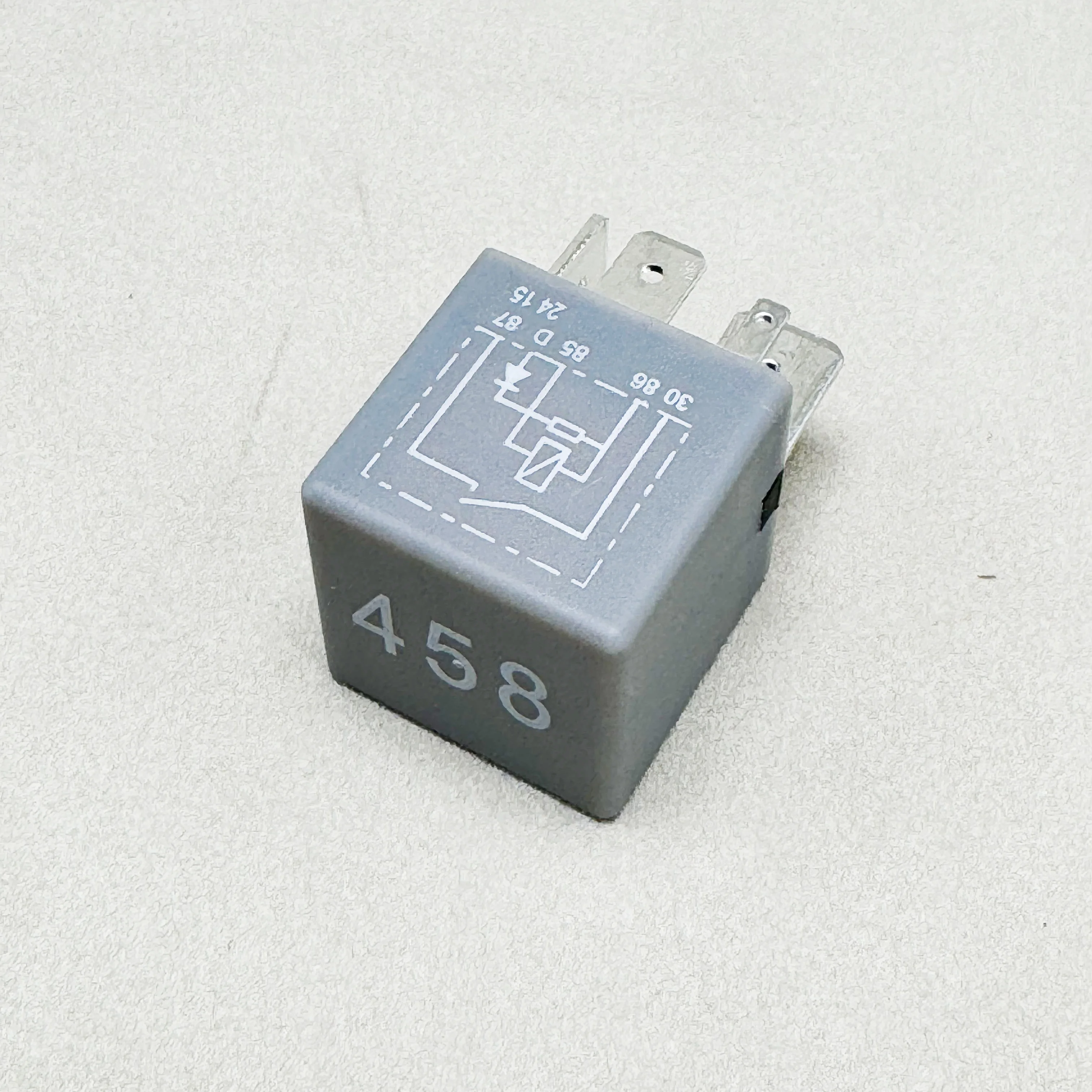 Car Relay #458 Fit For VW EOS Golf Jetta Caddy Passat Scirocco Touran AUDI A3 S3 Skoda Octavia Seat Altea 1K0906381