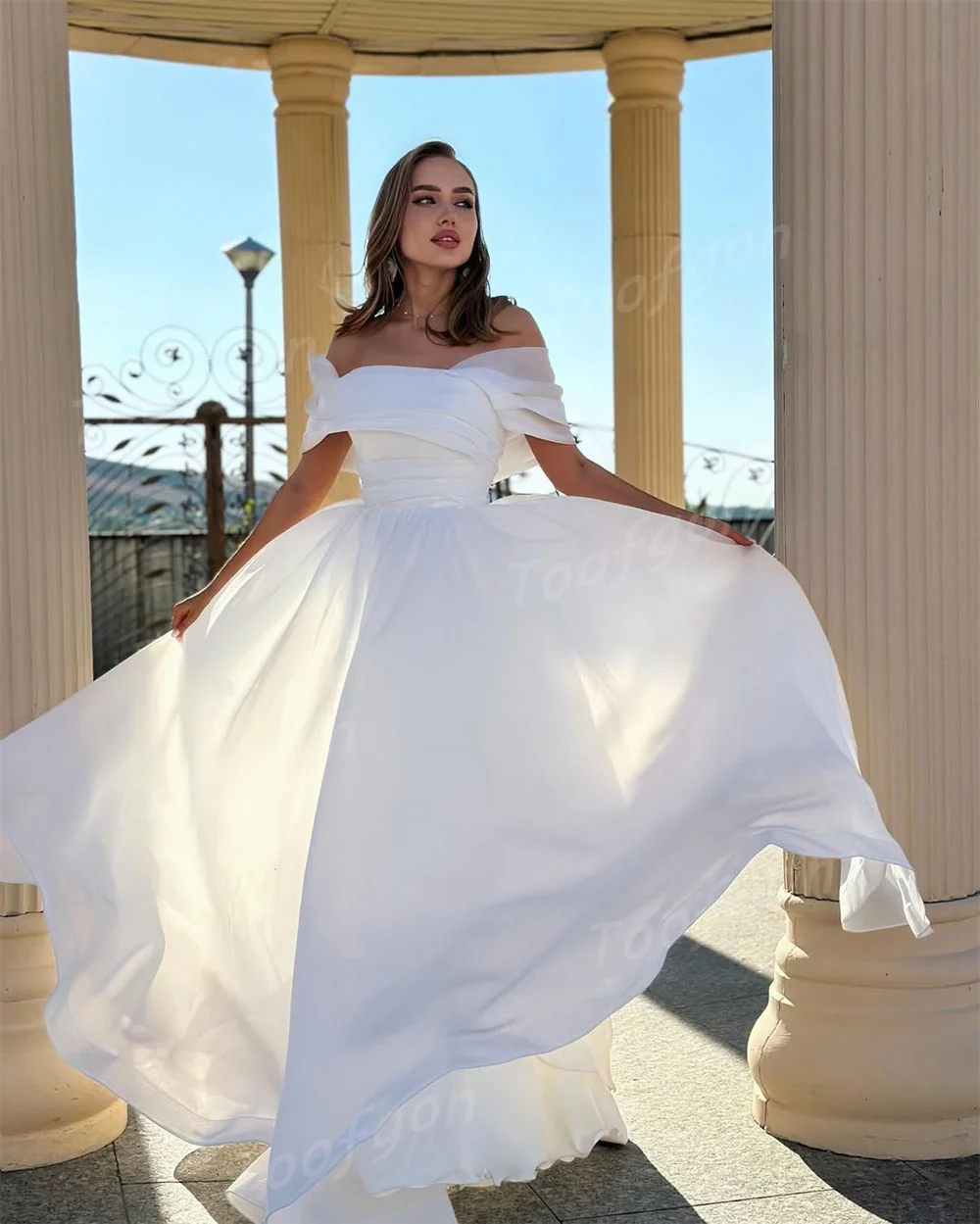 Toofgon Customized Off Shoulder A Line Wedding Dresses Organza Short Sleeve Bride Gown Backless Long Beach Boho Bridal Gown