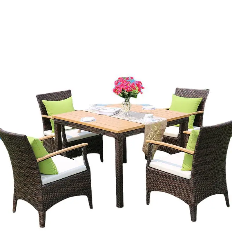 

✗ Популярный комплект мебели для улицы и балкона: стол и стулья из ротанга с подлокотниками из пластика под дерево #