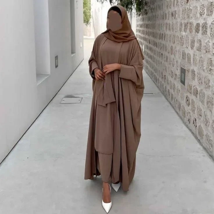 Dubai Middle East Muslim Fashion Gown Coat with One-piece Dress Two-piece Set Muslim Abaya