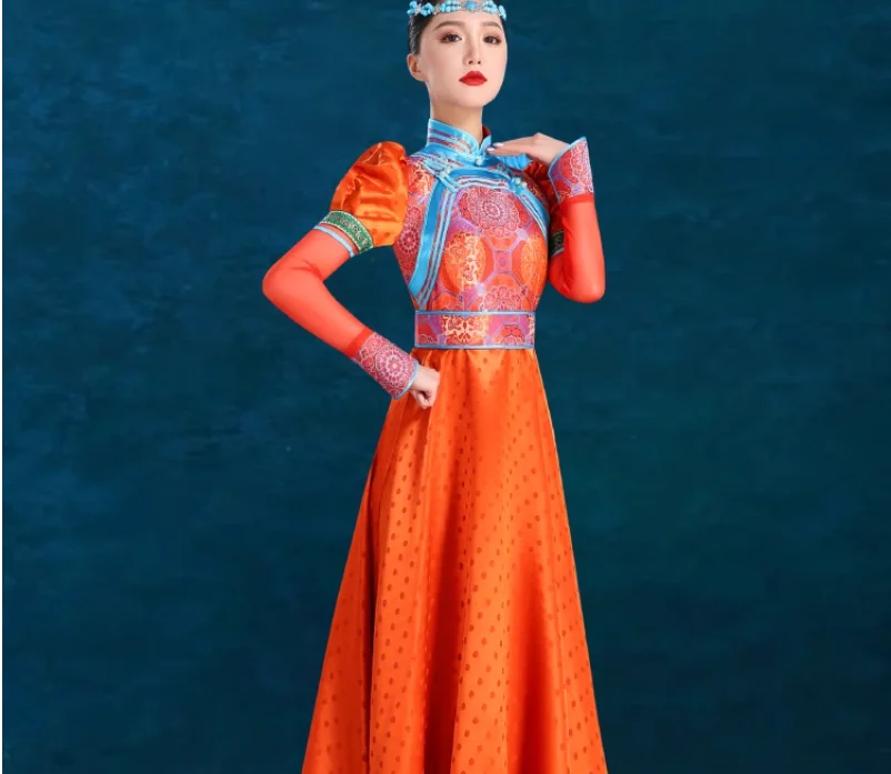 

Mongolian Ethnic Minority Dance Performance, Photography Etiquette, Wedding Dress