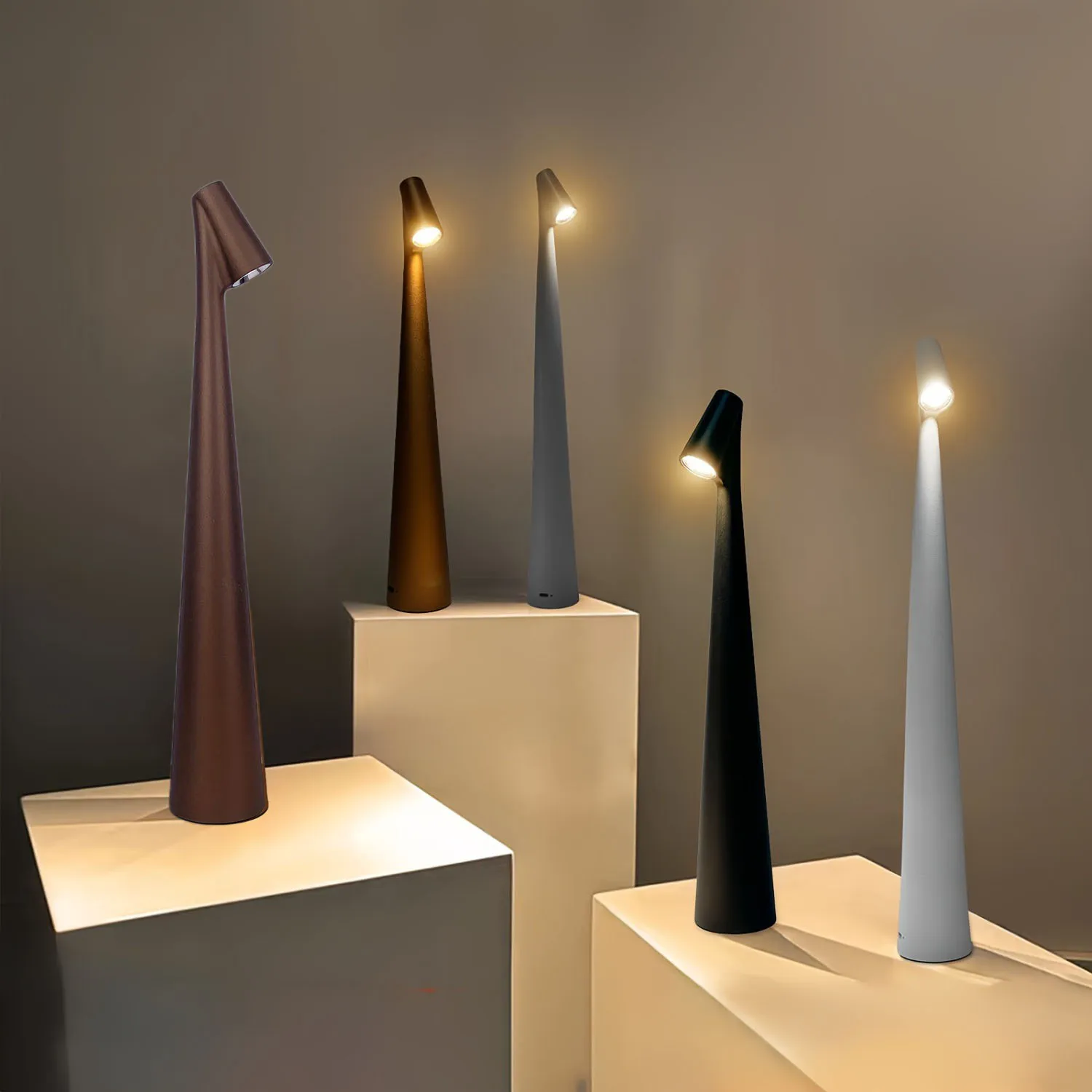 luminaria-de-mesa-led-ajustavel-em-forma-de-cone-luz-ambiente-quente-regulavel-para-quarto-sala-de-estar-bar-decoracao-de-casa