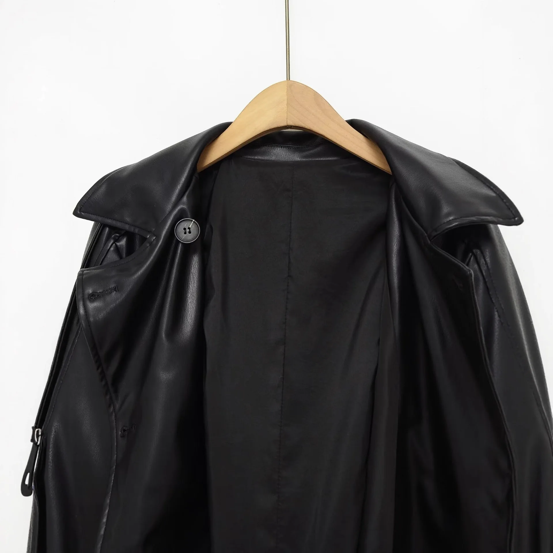 Giacca in Pelle Corta da Donna Stile Street Fashion, Nuova Collezione Autunno 2025, Stile Inglese, Vestibilità Ampia, Cappotto Outerwear