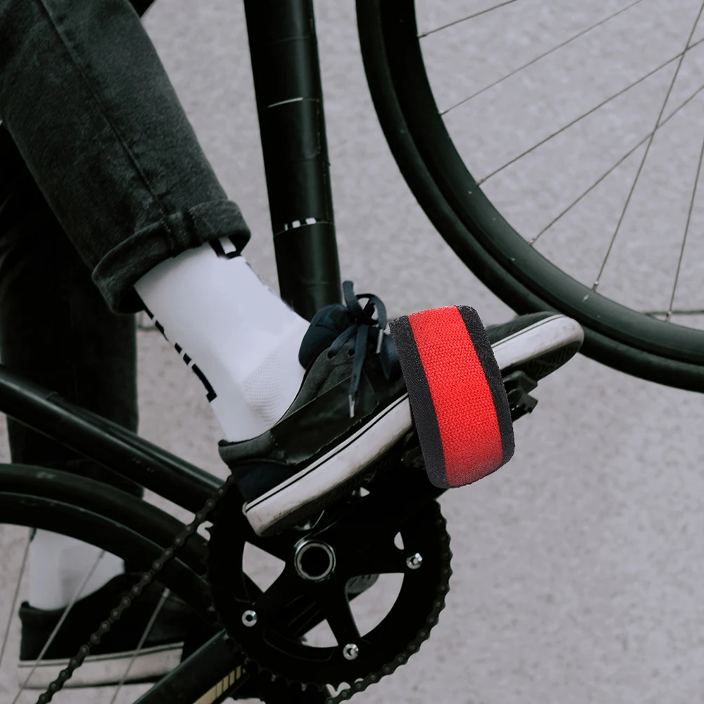 

2 Pair Ultralight Bicycle Foot Covers Adjustable Pedal Straps Antislip Design Breathable Mesh Suitable for All Bikes Including