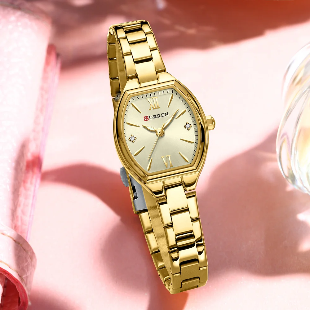 CURREN Vintage Style Tonneau Case Elegant Petite Quartz Watch for Women Luminous Hands with Stainless Steel Bracelet Lightweight