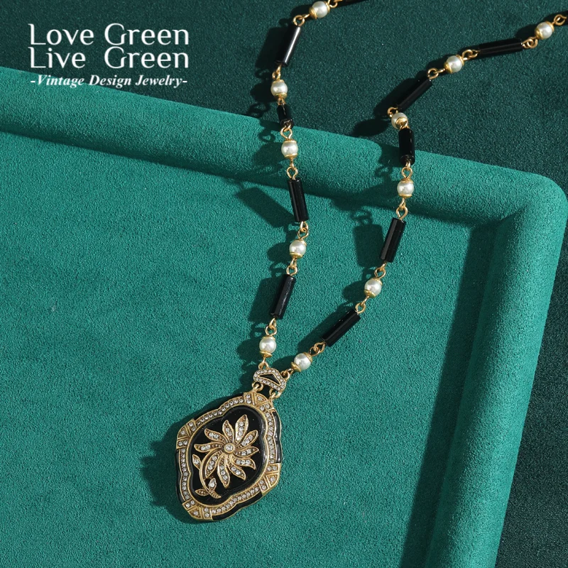 

Vintage Black Enamel Sunflower Necklaces For Ladies Peandant Beads Chain Pearl Gold Color Rhinestone Jewelry Luxury High Quality