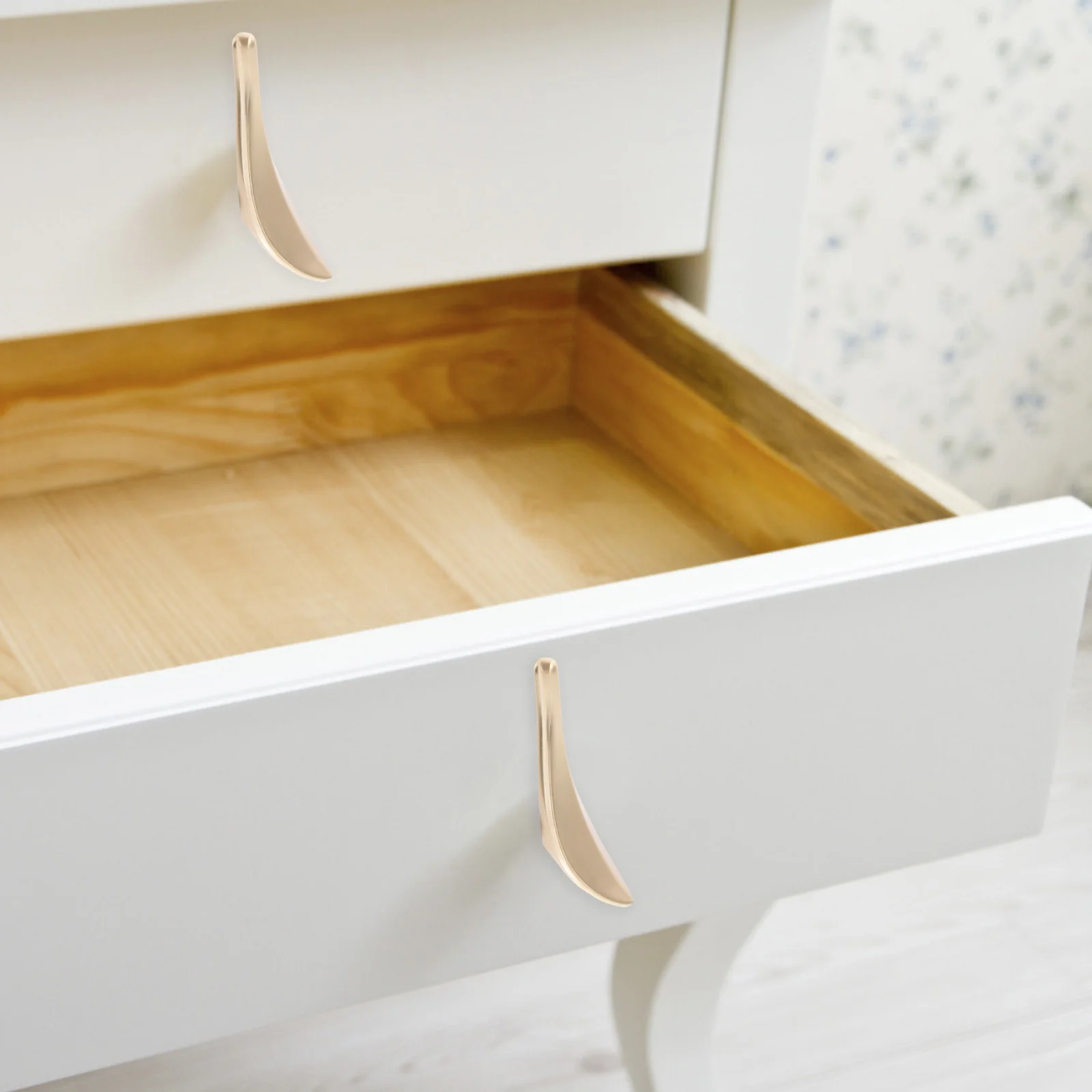 

2 pcs Leaf-Shaped Cabinet Pulls Zinc Alloy Drawer Handles For Furniture Door Knobs Corrosion Resistant Decorative Hardware