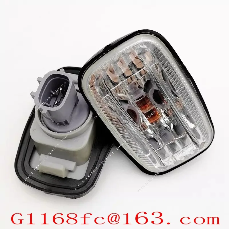 4500/4700LC80LC100 3400 LC95 Fender Light Turn Signal