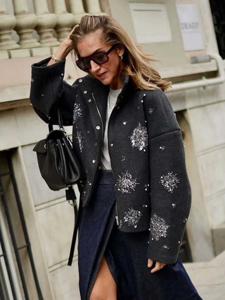 Beading Luxurious Chic Coat Women Loose Single Breasted Stand Collar Pocket Woolen Outwear 2024 Winter Snowflake Sequins Jackets