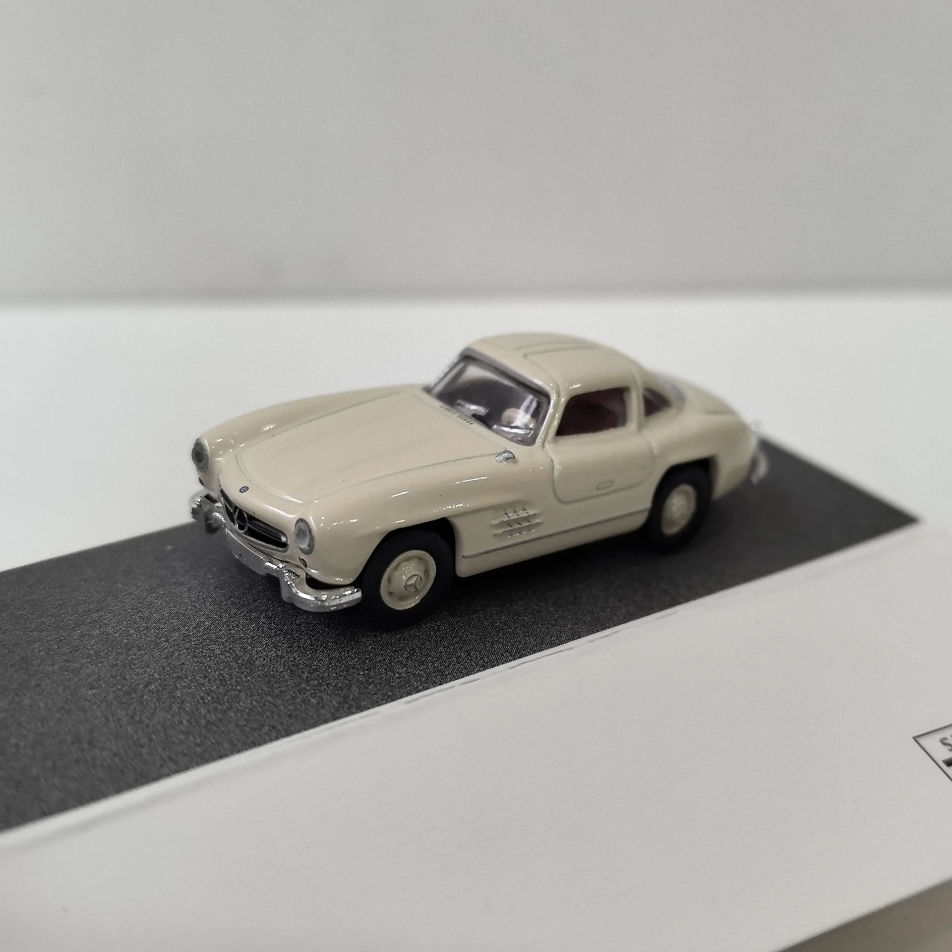 دييكاست شوكو HO 1/87 مقياس بنز 300LS سبيكة سيارة نموذج تحصيل لعبة هدية تذكارية عرض حلية #3