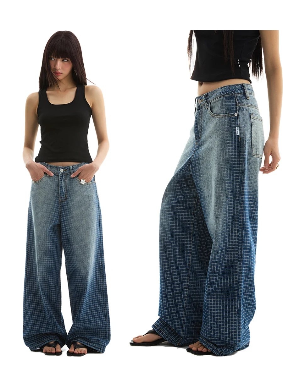 FUNKYFUN Loose Fit Modern Style Embroidered Plaid Washed Gradient Blue Straight Leg Jeans Youth Fashion Urban Daily Wear