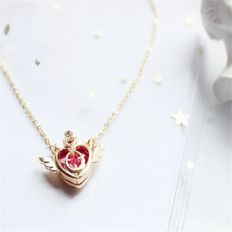 Collar con colgante de cristal de Anime Sailor Moon, Varita amorosa, accesorios para niñas, accesorios lindos, cadena para el cuello, Ángel de Anime, A776