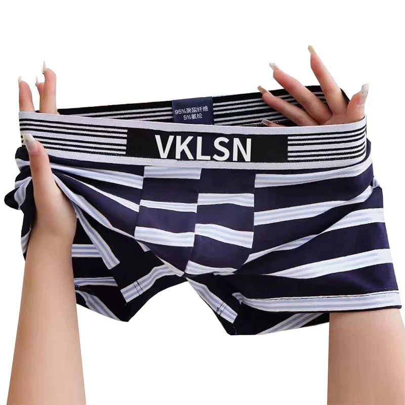 

Новый стиль, мужское нижнее белье, свободные удобные дышащие мужские трусы, модные полосатые мужские трусы с плоскими углами
