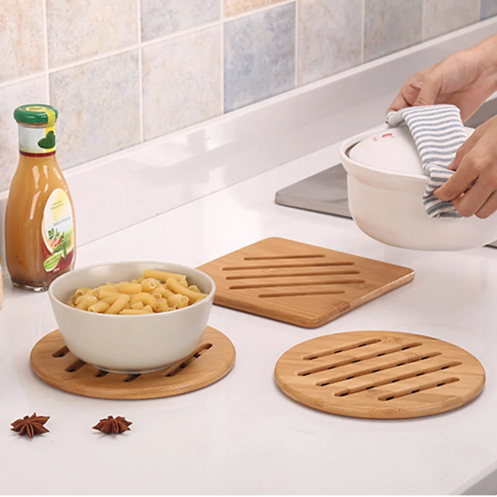 

2Pcs Bamboo Heat Insulation Pad Eco-Friendly Anti-Scalding Placemat Simple Hollow Design Smooth Edges for Bowl Pan Cup