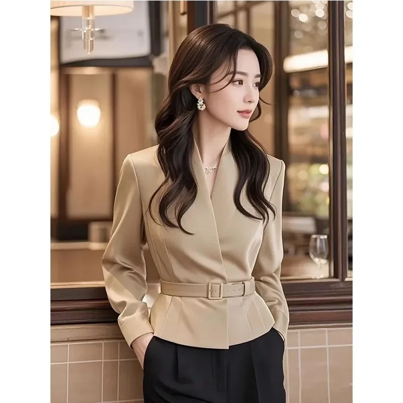 

Beautiful Small Fragrance Style Suit Jacket 2026 Women Spring Autumn Unique Super Temperament The Waist Cinched Suit Coat Top