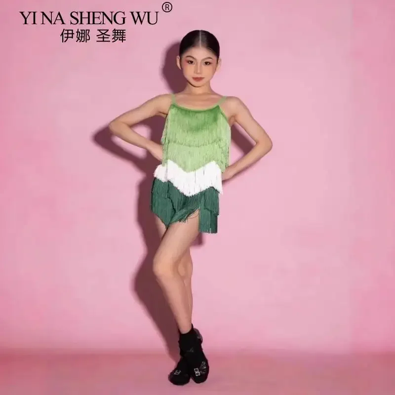 Vestito da ballo latino per bambini Costume da spettacolo senza schienale con frange per ragazze Cha Cha Rumba Samba Abbigliamento da competizione per bambini