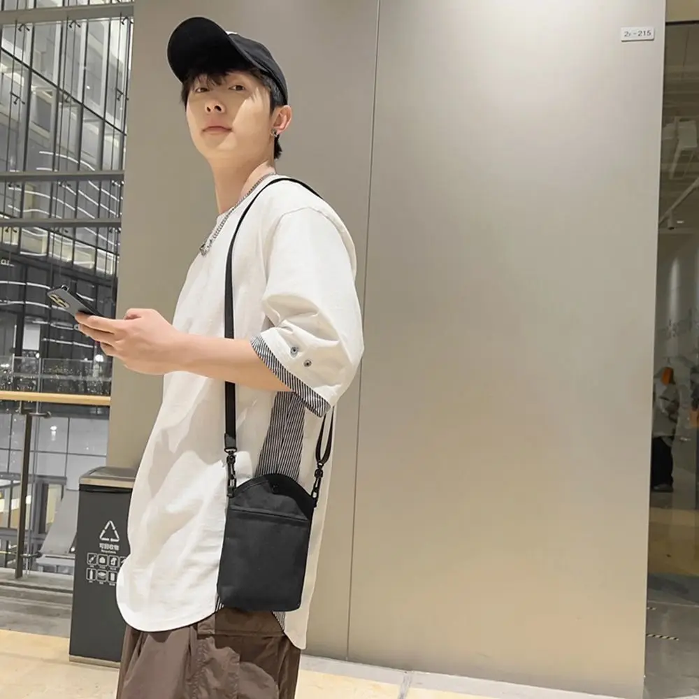

Casual Nylon Crossbody Bag Large Capacity Japanese Style Mini Square Bag Adjustable Strap Single Shoulder Mobile Phone Bag