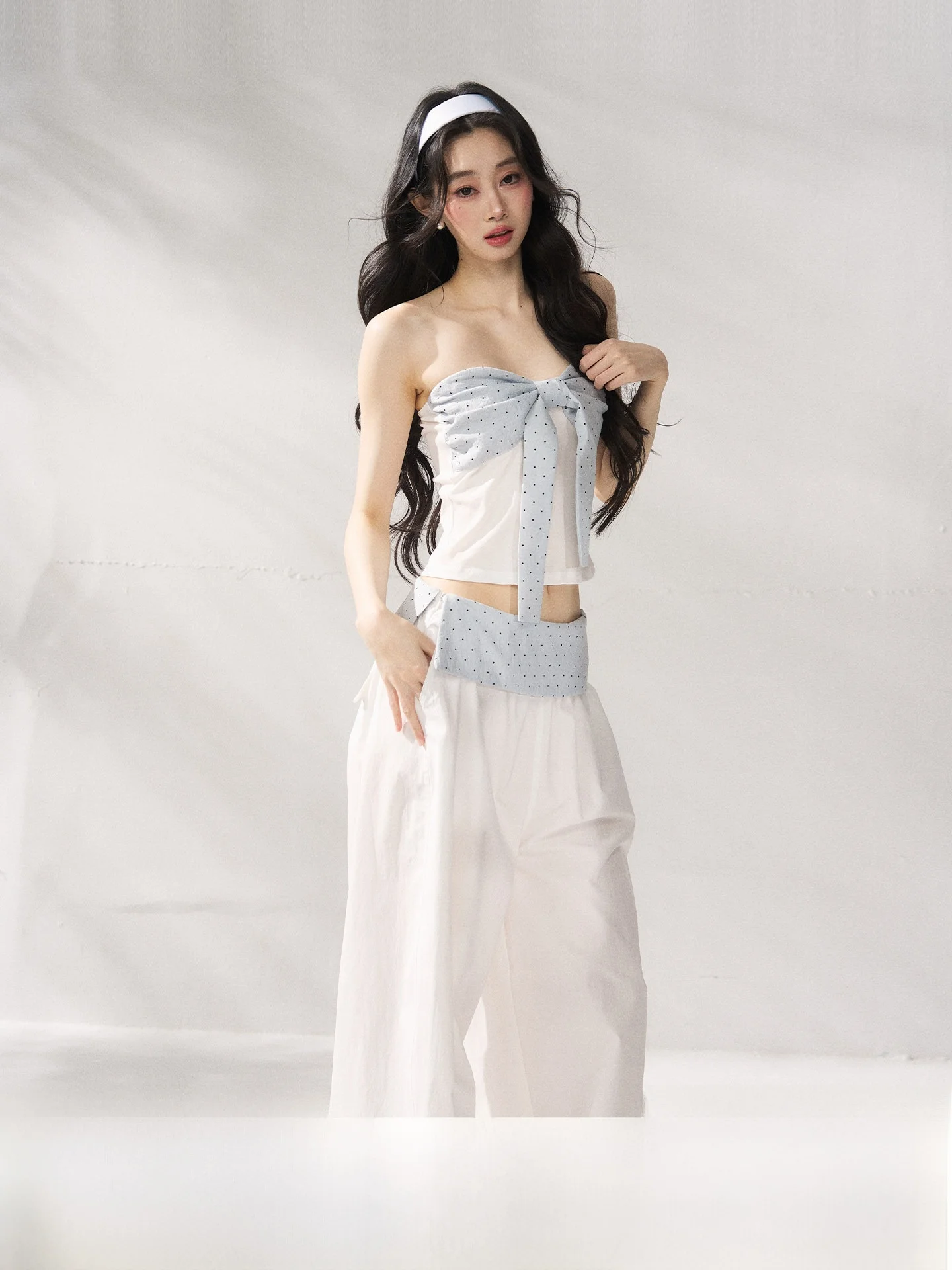 

Cute Knot Tube Top And High Waist Polka Dot Skirt Two Piece Set Casual Fashionable Girl's Outfit 7Shiftin Design