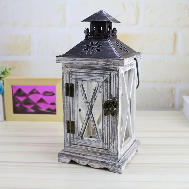 

Retro wooden style candlesticks creative European home soft furnishing desktop special ornaments