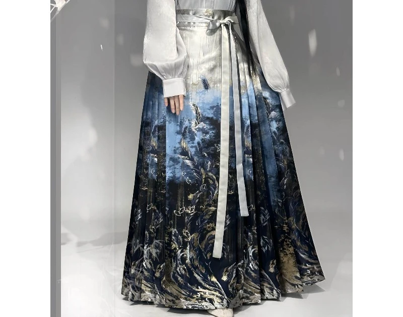 Heavy Industry Nishang Weaving Gold Imitation Flower Horse Face Skirt Ming New Chinese Skirt