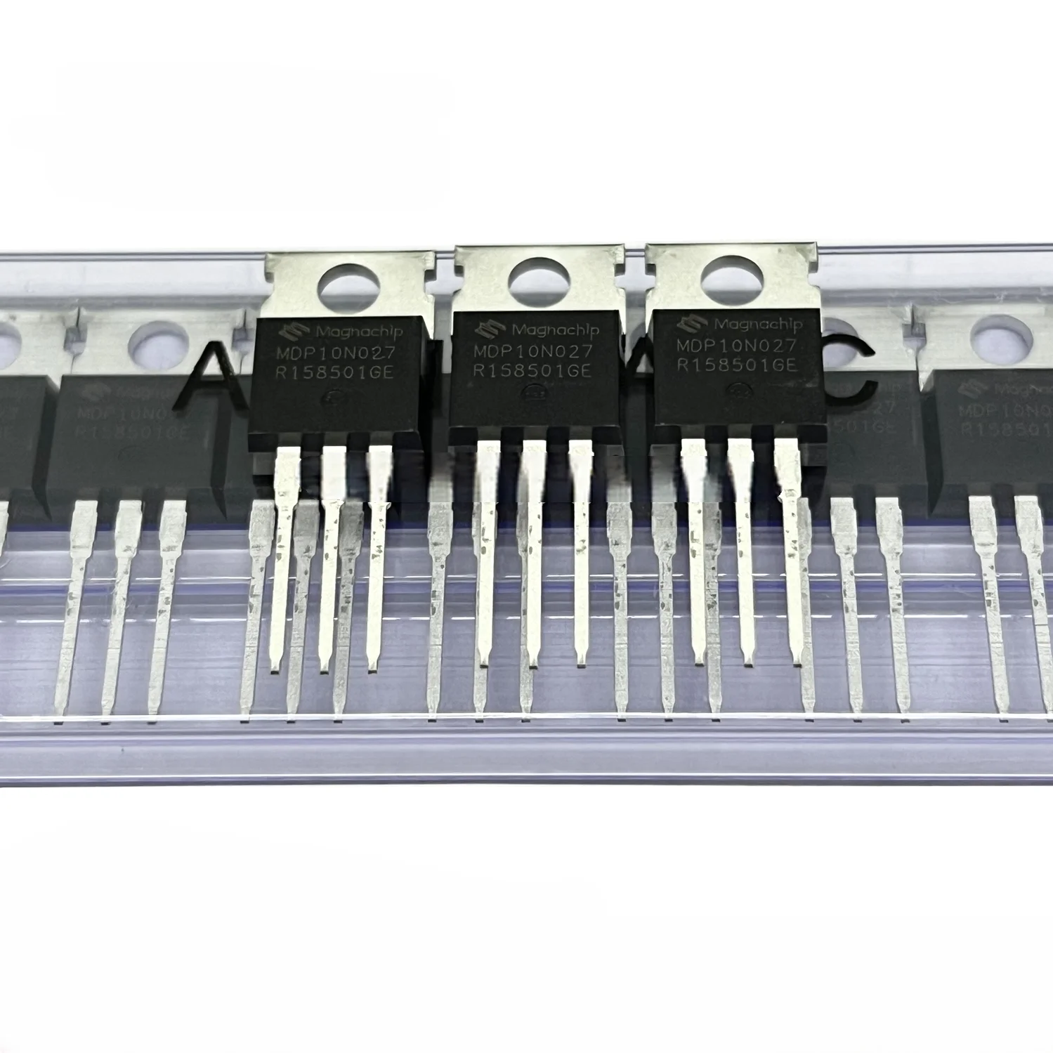 10-50-100PCS New Original  MDP10N027 MDP10N027TH TO-220 100V 120A Transistor