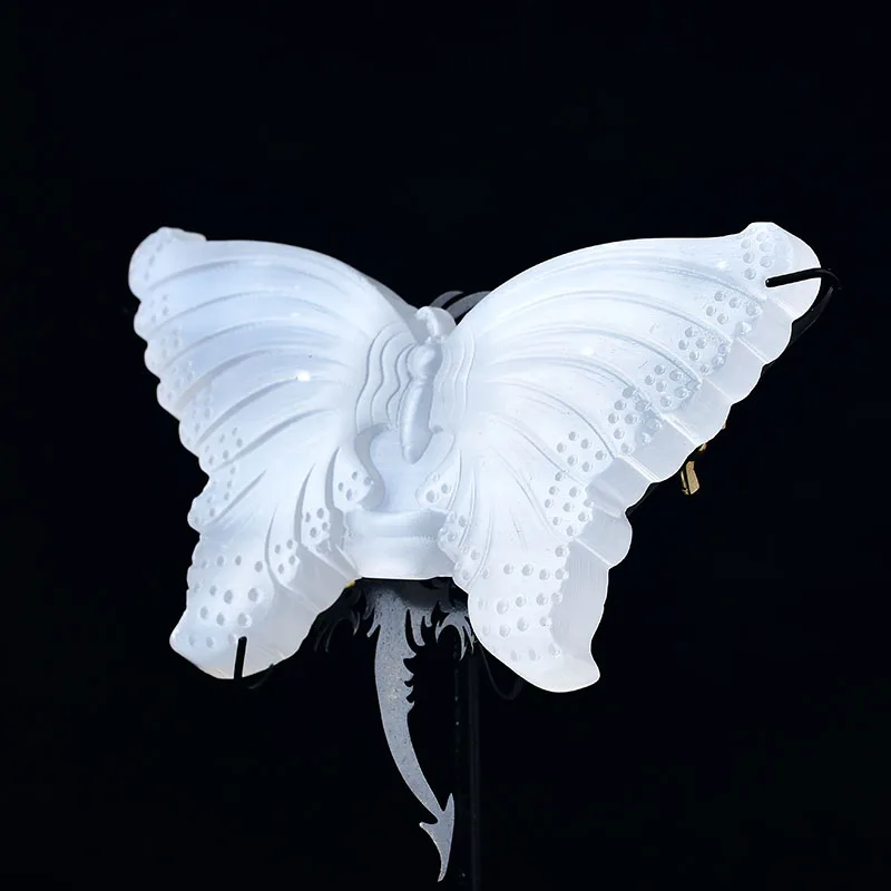 Natural Selenite Butterfly Animal Mineral Specimen Crystal Crafts Healing Crystal Carved Statue Plate Decor Feng Shui Collection