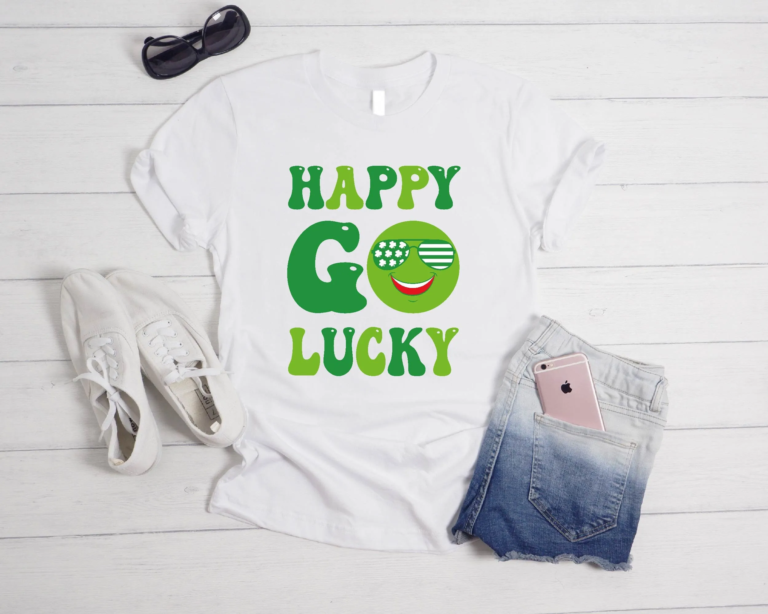 Happy go Lucky T Shirt St Patricks Day Four Leaf Clover Irish Saint s Da