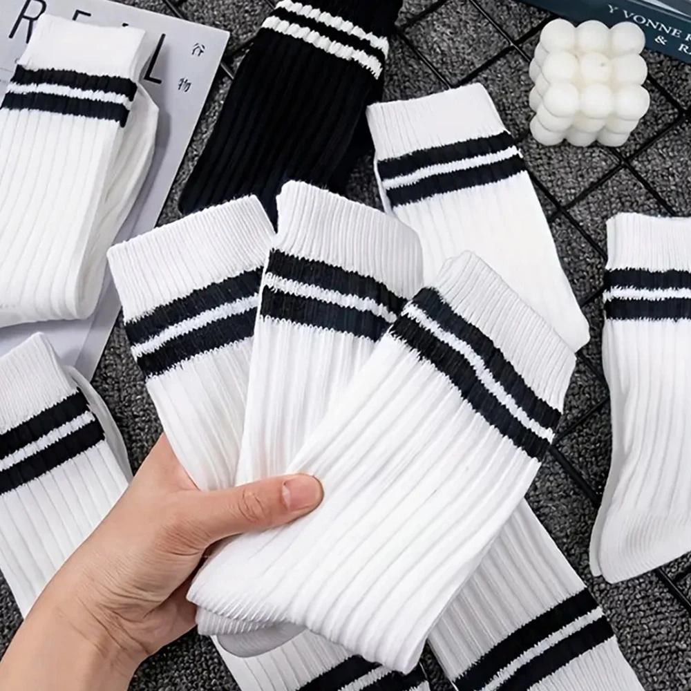 6/12 Pairs High Quality Men\'s Cotton Socks Simple Black White Striped Socks Breathable Women\'s Round Neck Socks Mid Tube Socks